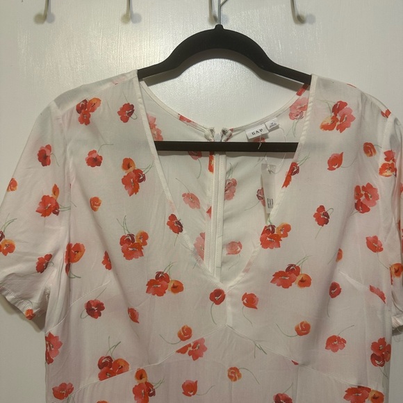 GAP White and Red Flutter Sleeve Sundress - Picture 5 of 9